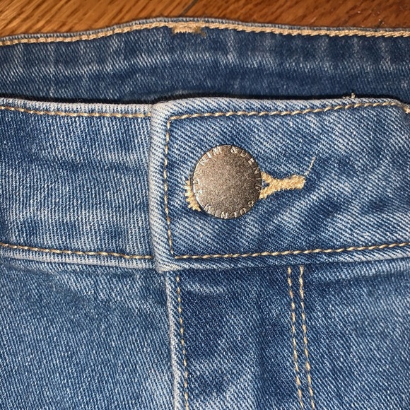 NEW H&M High Waited shorts - Picture 3 of 5